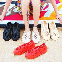 Load image into Gallery viewer, Summer Sandals Holes Sandals Hollow Breathable Flip Flops Outdoor Beach Slippers Roman Shoes