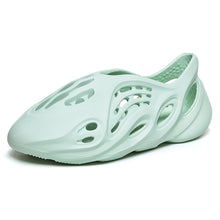 Load image into Gallery viewer, Designer runner summer slide casual slippers beach shoes eva injection Sandals shoes