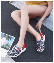 Load image into Gallery viewer, Summer Hole Shoes Breathable Casual Outdoor Non-Slip Beach Slipper light walking