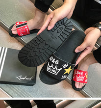 Load image into Gallery viewer, Non-slip Casual Shoes Youth Adult Leather Flat Sandals Outdoor PVC Beach Slides