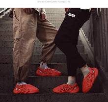 Load image into Gallery viewer, Summer Sandals Holes Sandals Hollow Breathable Flip Flops Outdoor Beach Slippers Roman Shoes