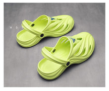 Load image into Gallery viewer, Sandals Crok Adulto shoes EVA Sandalias Summer Beach Shoes Slippers Cholas hombre