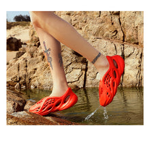 Load image into Gallery viewer, Summer Sandals Holes Sandals Hollow Breathable Flip Flops Outdoor Beach Slippers Roman Shoes