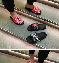 Load image into Gallery viewer, Non-slip Casual Shoes Youth Adult Leather Flat Sandals Outdoor PVC Beach Slides