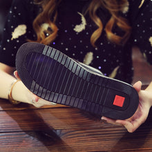 Load image into Gallery viewer, Leather Slippers Handmade PU Flip Flops Comfortable Breathable Sandals