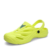 Load image into Gallery viewer, Sandals Crok Adulto shoes EVA Sandalias Summer Beach Shoes Slippers Cholas hombre