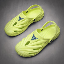 Load image into Gallery viewer, Sandals Crok Adulto shoes EVA Sandalias Summer Beach Shoes Slippers Cholas hombre