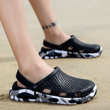 Load image into Gallery viewer, Beach Clogs Slippers Jelly Sandals Men's Lightweight Sandals Garden Clogs Shoes