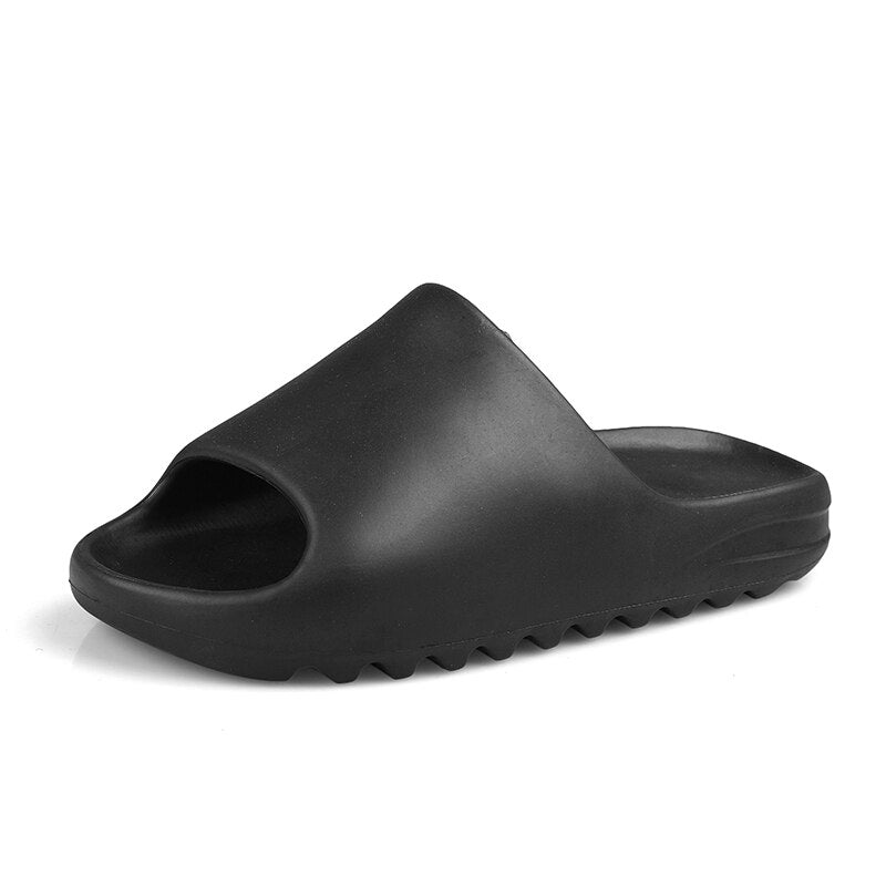 Seaintheson Men's Rubber Wide Flip Flops,Comfortable Lightweight Slippers  Beach Shoes Ultra Light Double Buckle Sandals Black: Buy Online at Low  Prices in India 