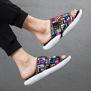Outdoor Walking Slides Luxury Trendy Mens Beach Shoes Large Size Designer Slippers