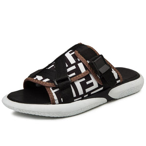 Outdoor Walking Slides Luxury Trendy Mens Beach Shoes Large Size Designer Slippers