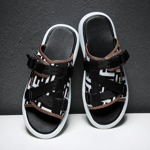 Outdoor Walking Slides Luxury Trendy Mens Beach Shoes Large Size Designer Slippers