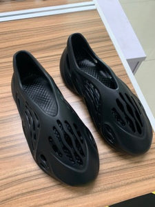 Sexemara Kanye West  Foam runner summer casual slippers beach shoes  eva injection shoes